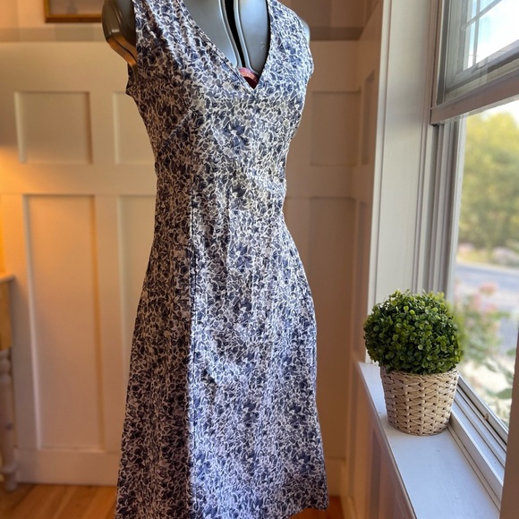 Vintage Cotton Blue Floral Women's Dress Size Medium - Picture 2 of 9